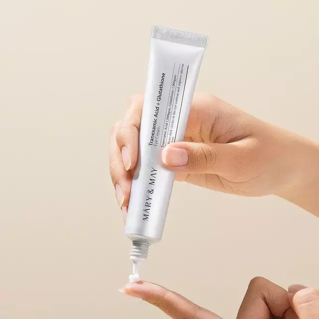 MARY & MAY Tranexamic Acid + Glutathione Eye Cream Crema de Ojos Despigmentante para Ojeras 30 g